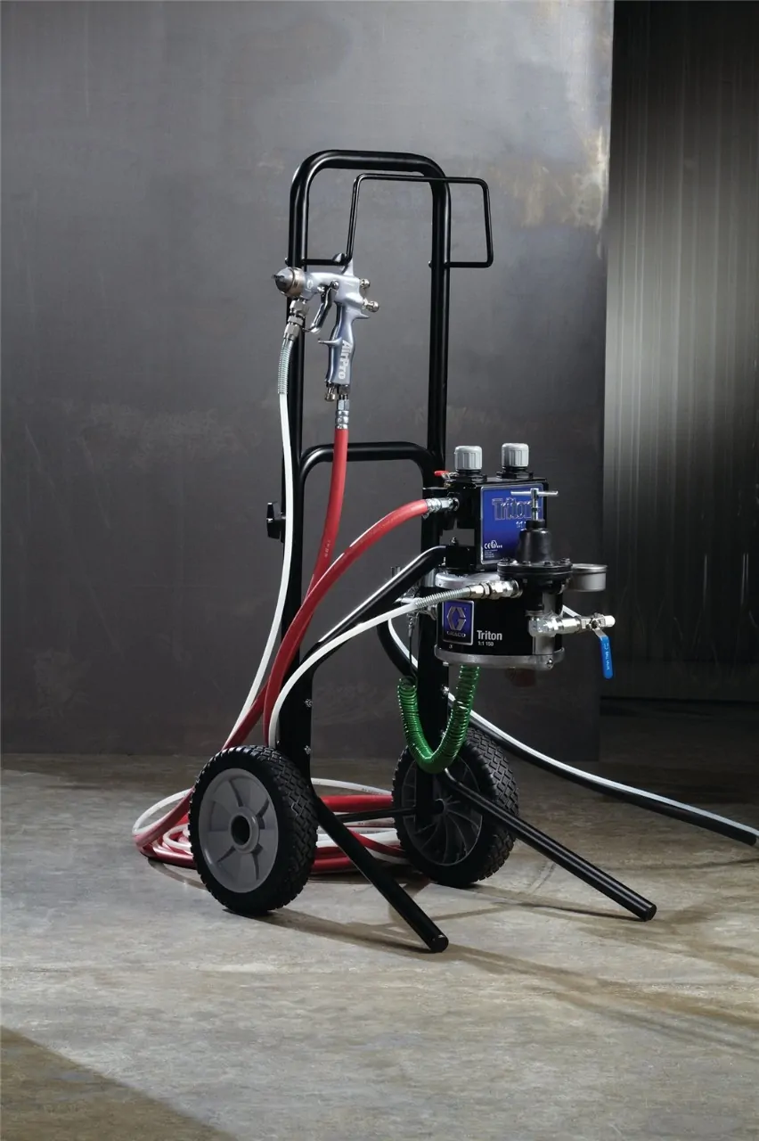 Paquete de pulverización Triton SST, carro, mangueras de succión, aire y fluido, pistola pulverizadora convencional AirPro con boquilla de 1,4 mm (0,055 in) para aplicaciones metálicas - Imagen 2